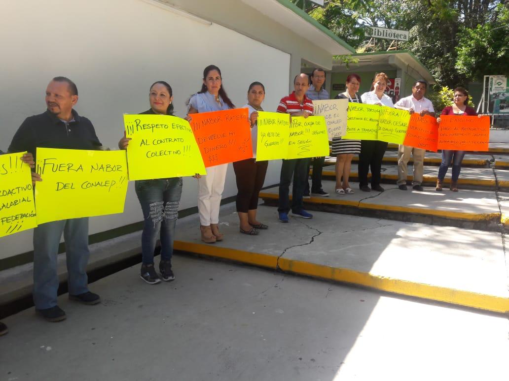 Paran labores trabajadores del Conalep de diez planteles